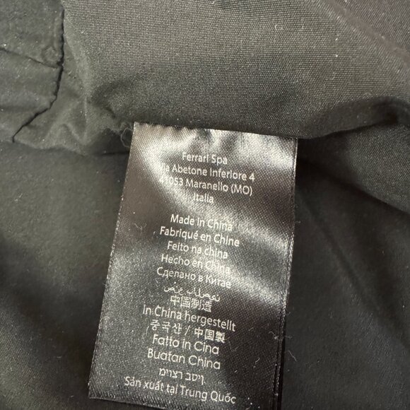 Scuderia Ferrari women convertible livery bag Red NWT - Picture 9 of 11